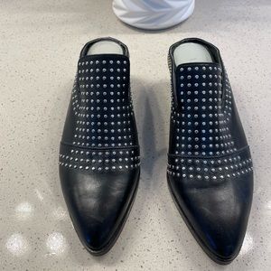 Brand new 1.State leather mules